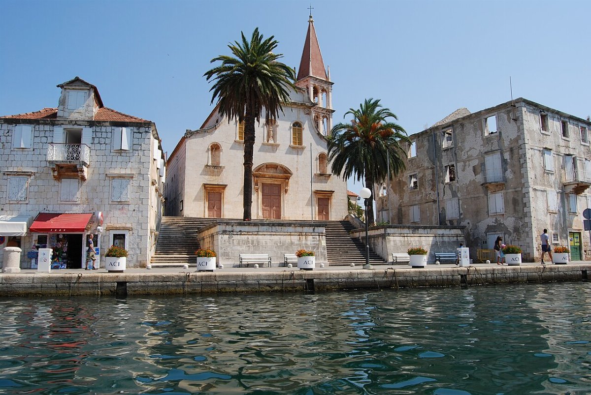 Eglise notre dame de l annonciation milna