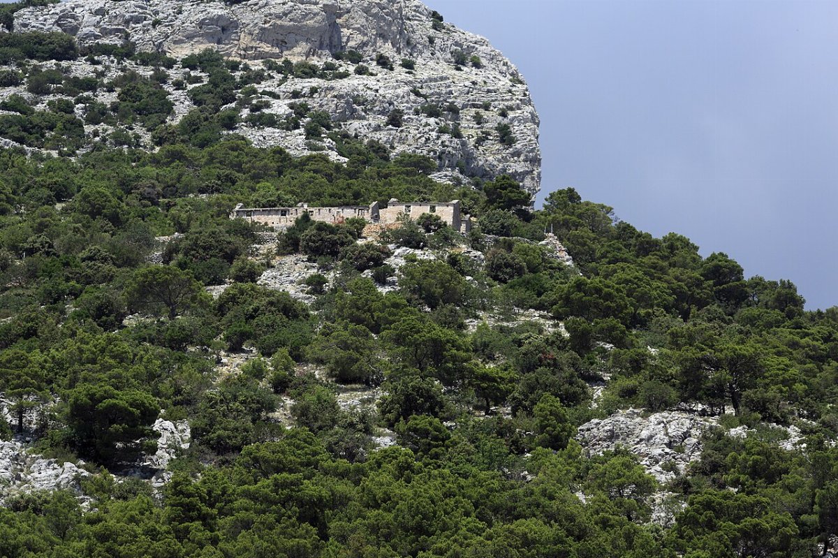 Eglise et maisons de l ermitage stipancic murvica