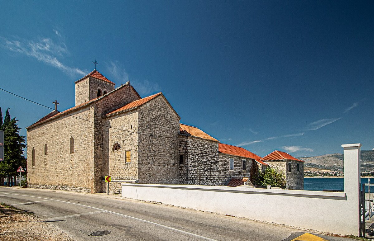 Eglise et couvent de la sainte croix arbanija