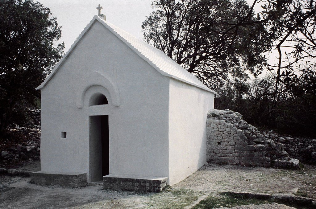 Eglise stomorica lozisca