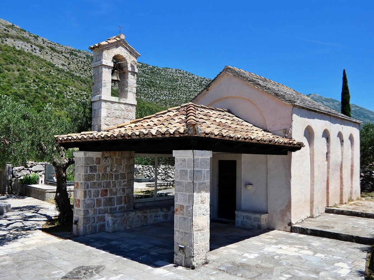 Eglise saint dimitri avec stecci gabrili