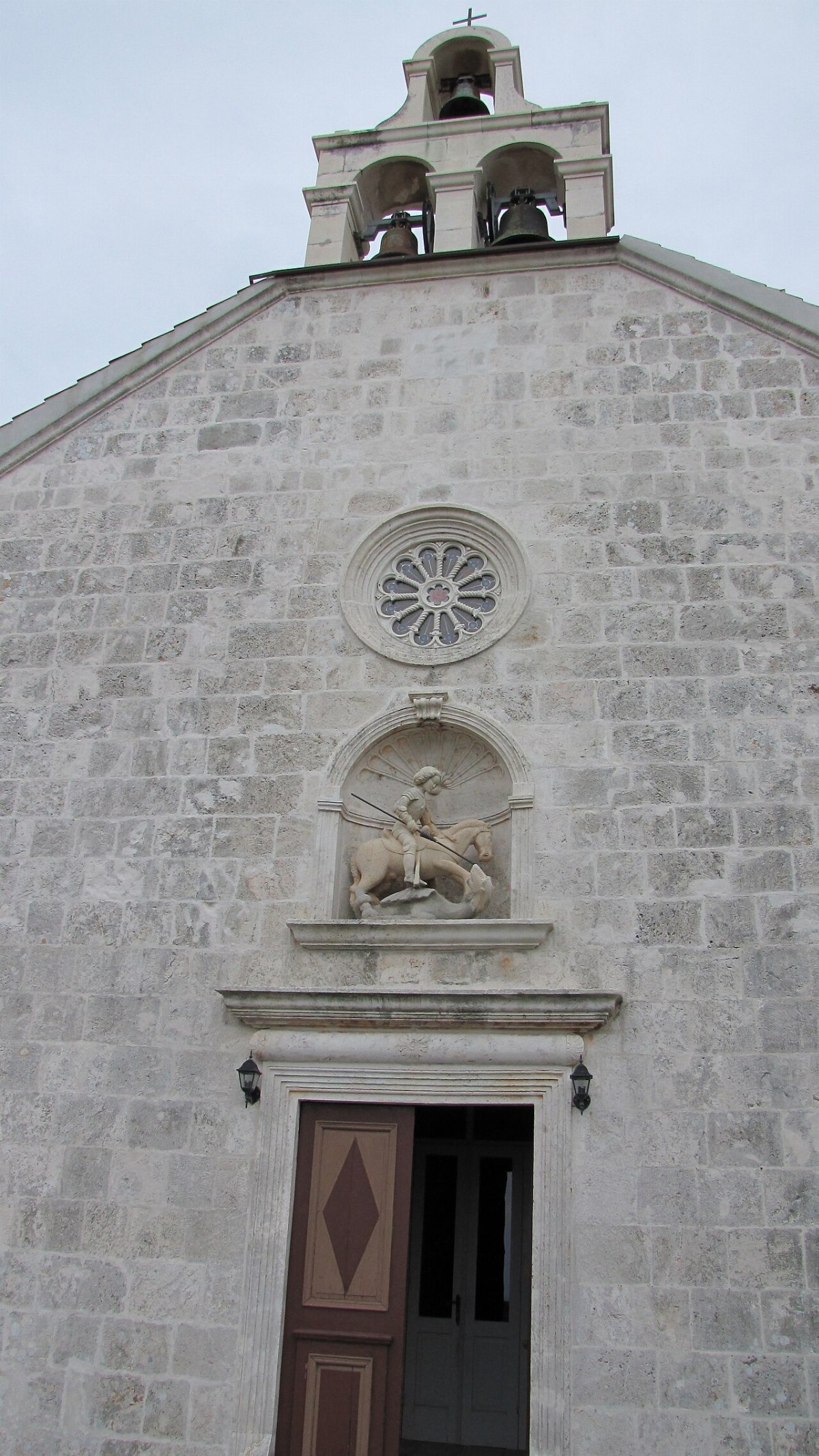 Eglise saint georges brusje