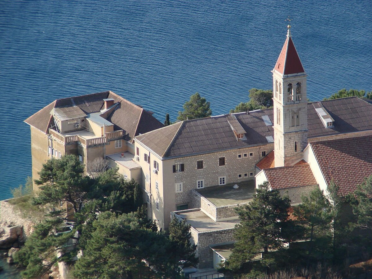 Monastere dominicain notre dame de la misericorde bol