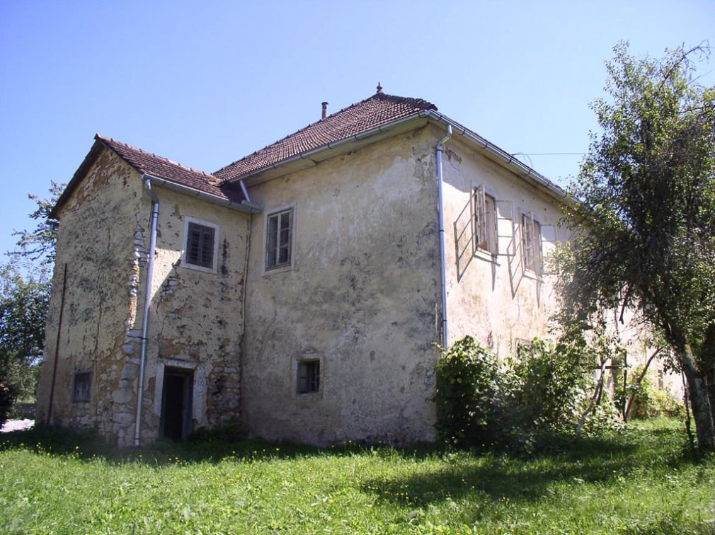 Curie de lipa generalski stol