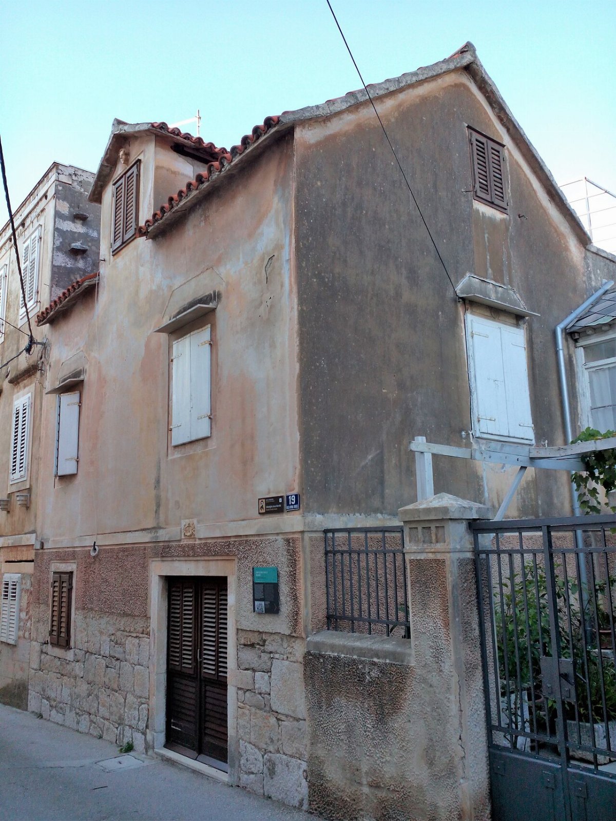 Ensemble de maisons rendic supetar