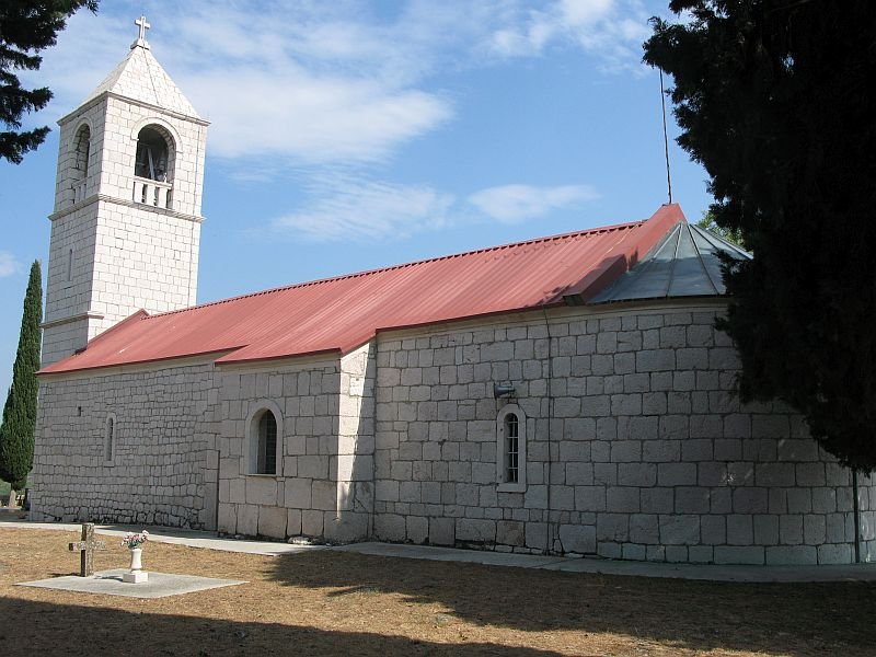 Eglise paroissiale saint georges martyr zezevica